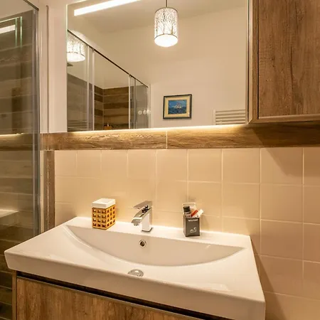 公寓 Terrazza Sul Mare 圣雷默